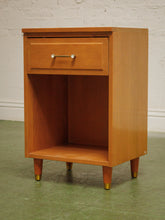 Load image into Gallery viewer, La Period Vintage Nightstands pair