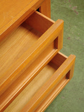 Load image into Gallery viewer, 2 drawer Nightstand