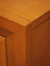 Load image into Gallery viewer, 2 drawer Nightstand