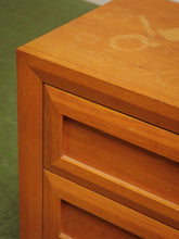 Load image into Gallery viewer, 2 drawer Nightstand