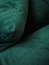 Load image into Gallery viewer, Hansel 3 Piece in Royale Evergreen