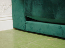 Load image into Gallery viewer, Hansel 3 Piece in Royale Evergreen