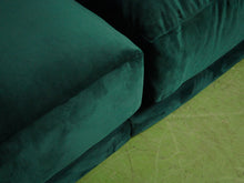 Load image into Gallery viewer, Hansel 3 Piece in Royale Evergreen