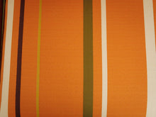 Load image into Gallery viewer, Vintage Oak 1970s Chairs New upholstery