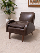 Load image into Gallery viewer, Roland Leather Lounge Chair