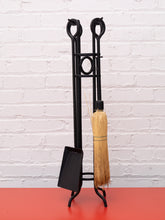 Load image into Gallery viewer, Vintage Fireplace Utenils