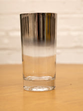 Load image into Gallery viewer, Set of 11 Dorothy Thorpe Glasses