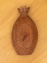 Load image into Gallery viewer, Pineapple Vintage Monkey wood Bowl