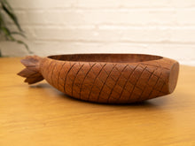 Load image into Gallery viewer, Pineapple Vintage Monkey wood Bowl