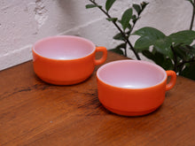 Load image into Gallery viewer, Orange Pyrex Cup