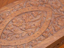 Load image into Gallery viewer, Wood Carved Box
