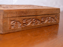 Load image into Gallery viewer, Wood Carved Box
