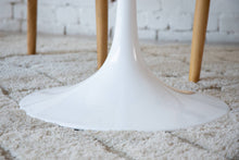 Load image into Gallery viewer, Daisy Faux Marble 28 in Cafe Table, White