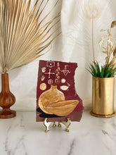 Load image into Gallery viewer, Antique Red Art