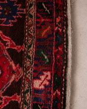 Load image into Gallery viewer, Persian Vintage Rug