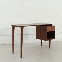 Load image into Gallery viewer, Sunbeam Exclusive Montgomery Desk