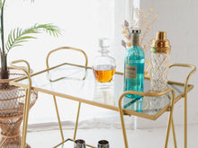 Load image into Gallery viewer, Nelly Gold Barcart