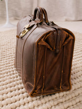 Load image into Gallery viewer, Leather Bag