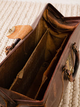 Load image into Gallery viewer, Leather Bag