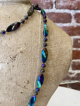 Load image into Gallery viewer, Iridescent Beaded Necklace