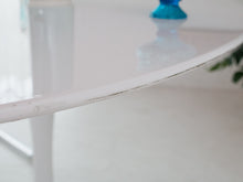 Load image into Gallery viewer, Oval 60” Daisy Dining Table