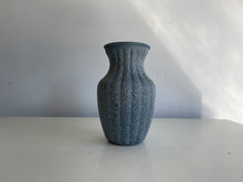 Load image into Gallery viewer, Concrete Vase
