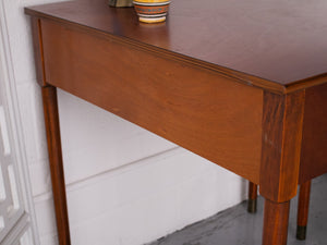 Margot Corner Desk w/ Drawer