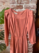 Load image into Gallery viewer, Pleated Pink Dress