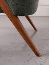 Load image into Gallery viewer, Park Avenue Chair in Pesto