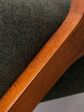 Load image into Gallery viewer, Park Avenue Chair in Pesto