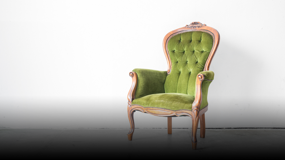 Navigating the World of Vintage Design: Tips for Beginners