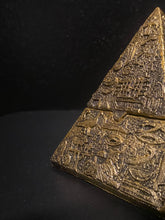 Load image into Gallery viewer, Pyramid Trinket Box
