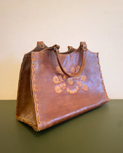 Load image into Gallery viewer, Vintage Floral Embossed Leather Purse
