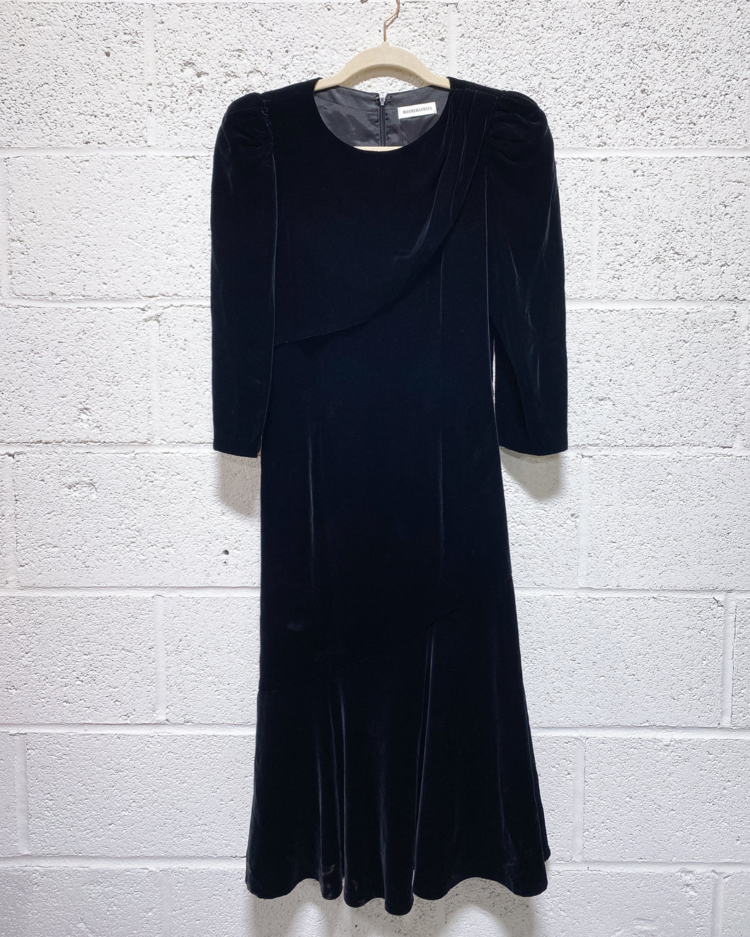 Vintage Black Velvet Dress (9) Sunbeam Vintage Vintage Black Velvet Dress (9) Sunbeam Vintage