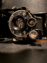 Load image into Gallery viewer, Zeiss Ikon Bellow Camera with Leather Case
