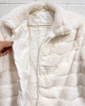 Load image into Gallery viewer, Cream Faux Fur Waist Jacket (L)
