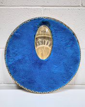 Load image into Gallery viewer, Vintage Teal Furry Duracrest Weight Scale
