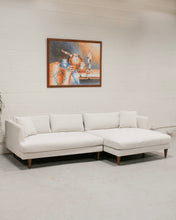 Load image into Gallery viewer, Elisa Oatmeal Sectional Sofa with Right Chaise
