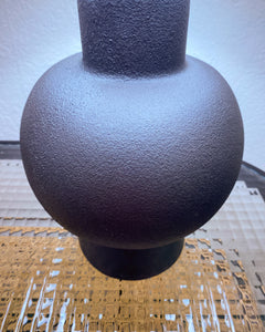 Noir Modernist Table Lamp