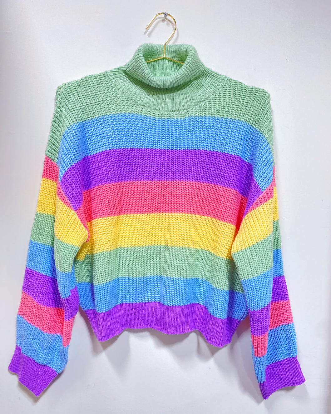 Pastel Striped Crop Sweater (XL)