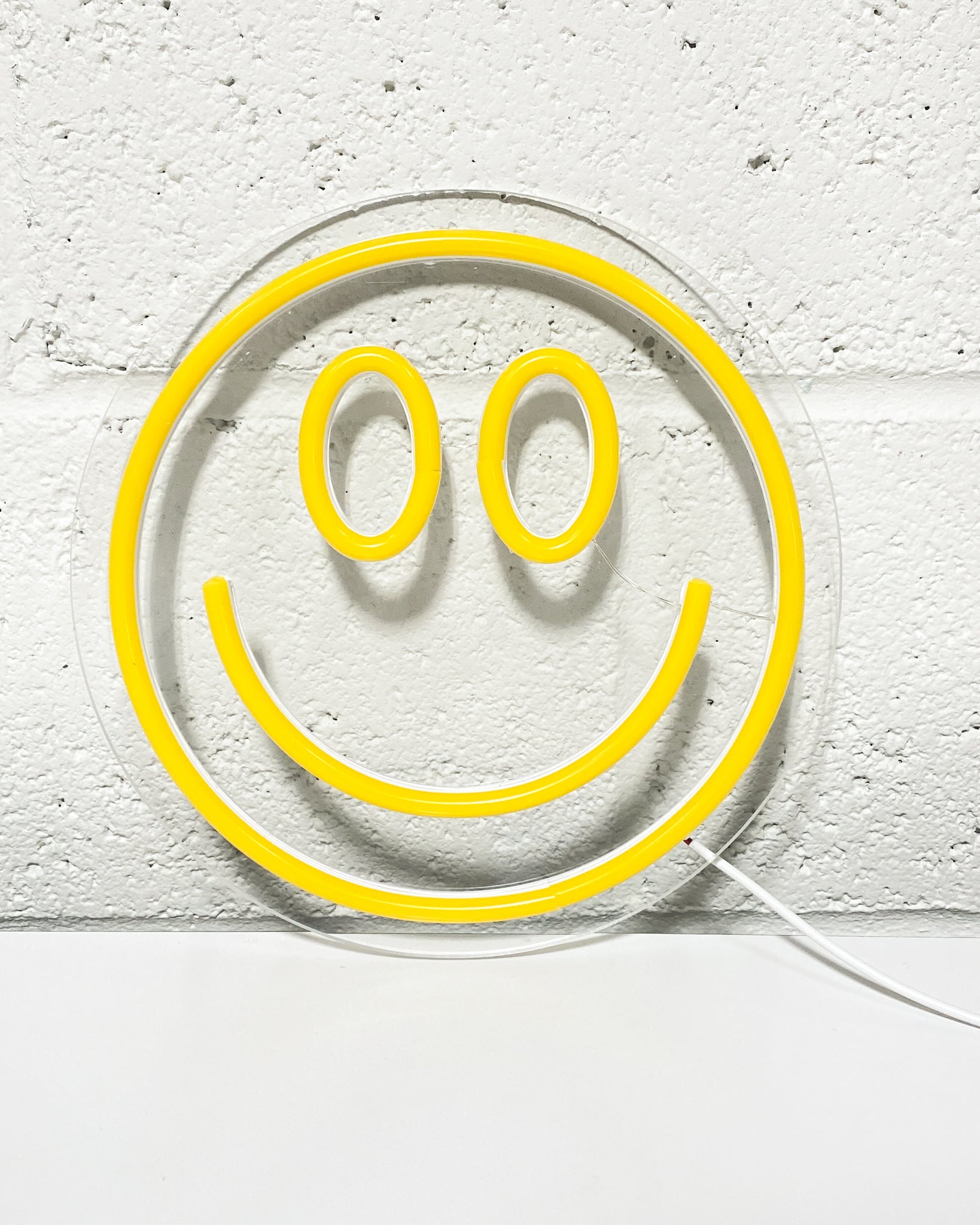 Smiley Face Neon LED Sign – Sunbeam Vintage