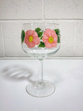Load image into Gallery viewer, Libbey Desert Rose Wine Glass
