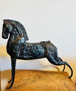 Vintage Iron English Manor Black Knight Horse Statue