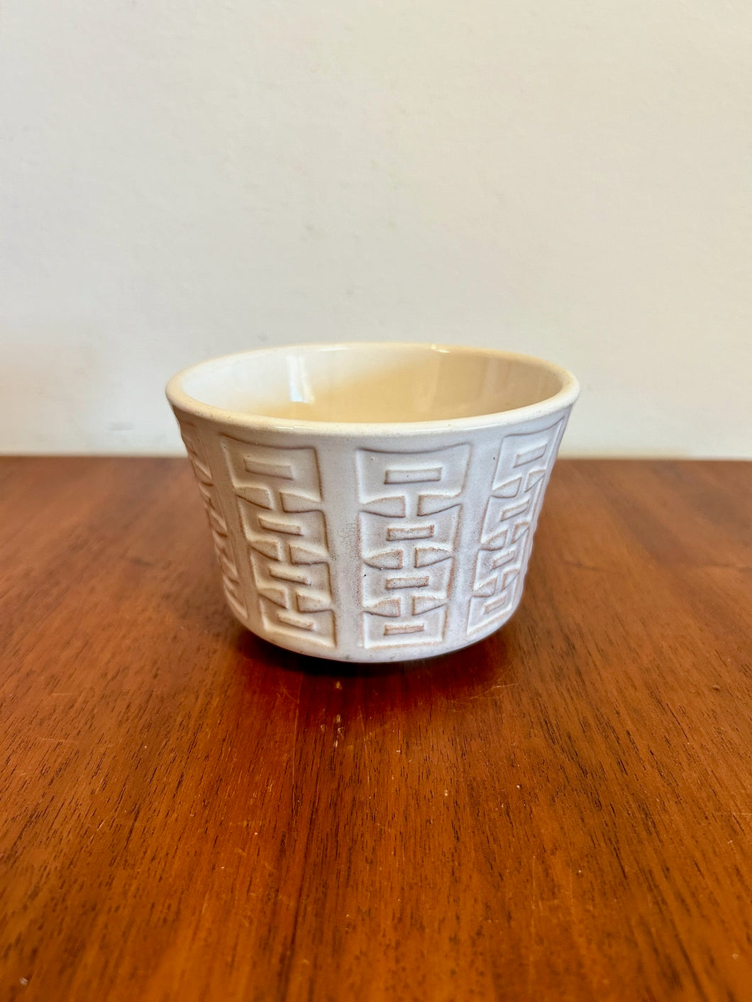 Mid Century Pot Cream Ceramic Planter