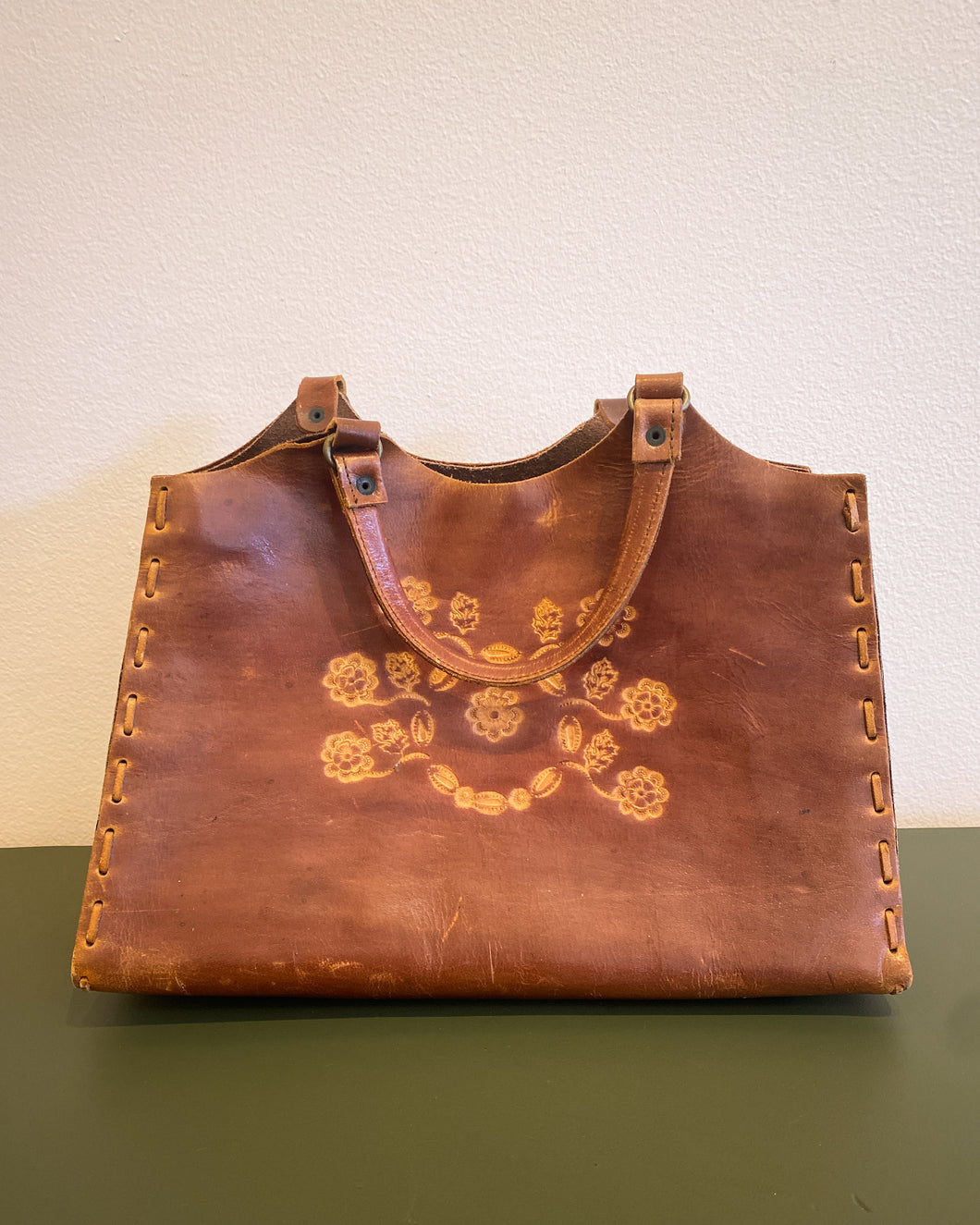 Vintage Floral Embossed Leather Purse