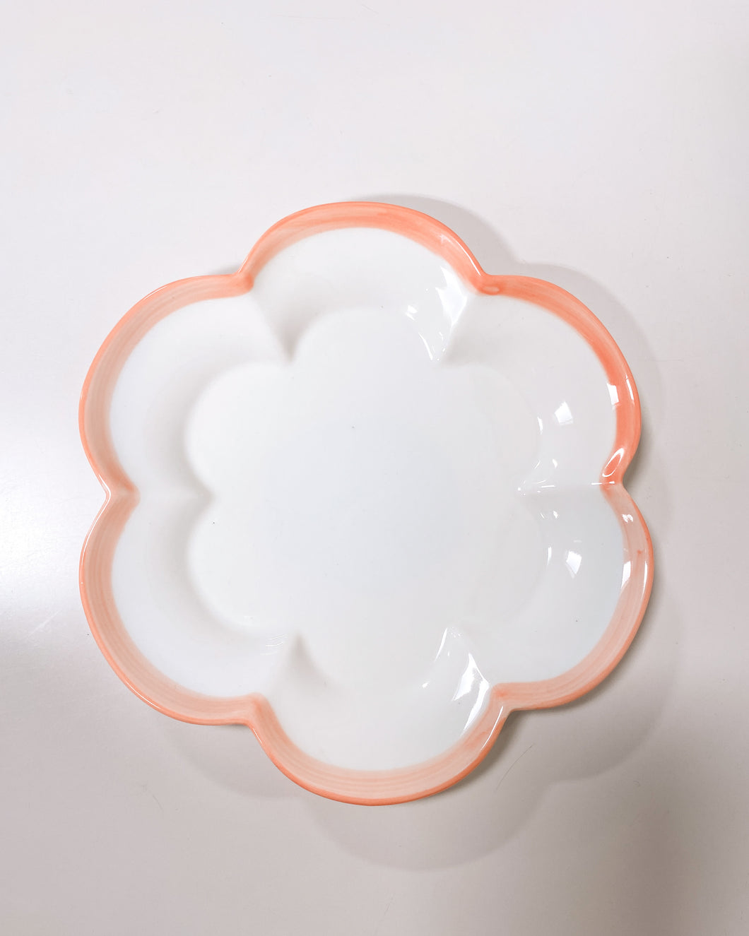 Flower Plate with Coral Edge