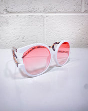 Load image into Gallery viewer, White Sunnies with Pink Lenses
