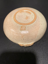 Load image into Gallery viewer, Shallow Stoneware Catchall
