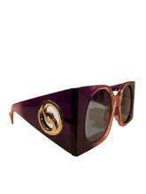 Load image into Gallery viewer, Oversized Pink and Purple Ombre Fashion Sunnies with Gold Accents
