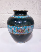 Load image into Gallery viewer, Vintage Chinese Porcelain Vase

